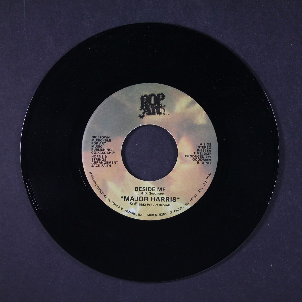 beside me / instrumental by MAJOR HARRIS