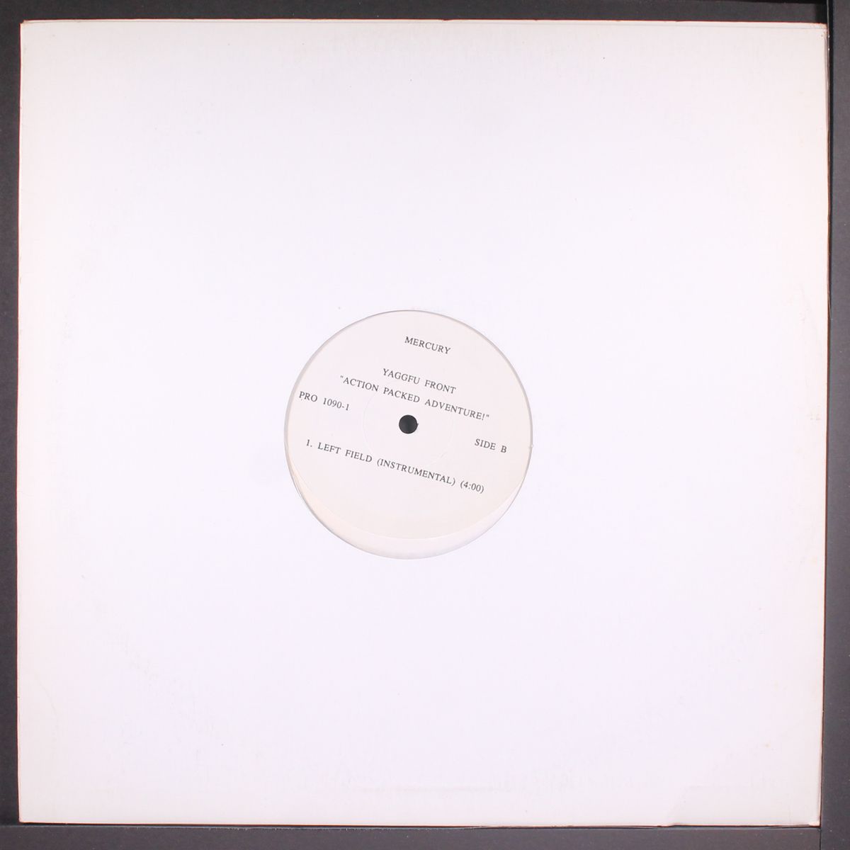 left field / instro by YAGGFU FRONT