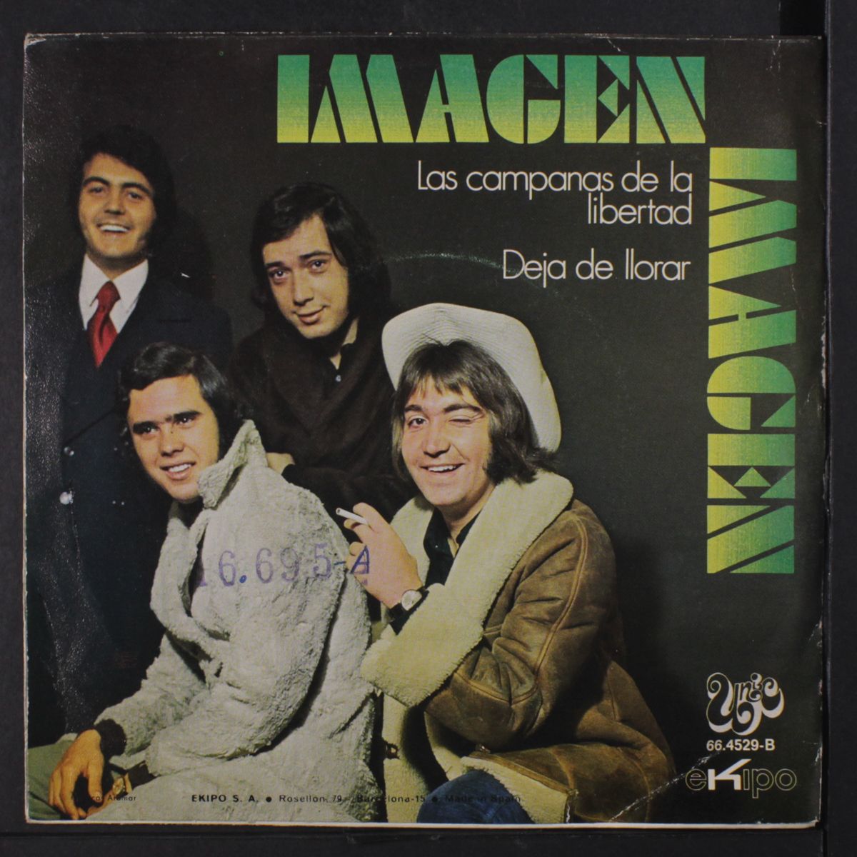 las campanas de la libertad / deja de llorar by IMAGEN