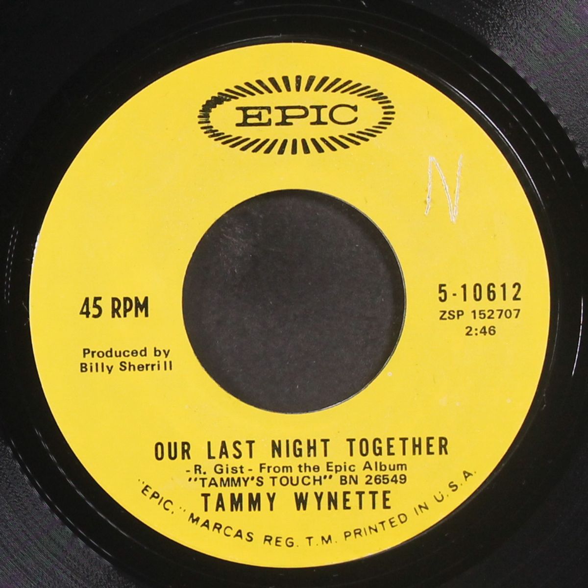 he loves me all the way by TAMMY WYNETTE