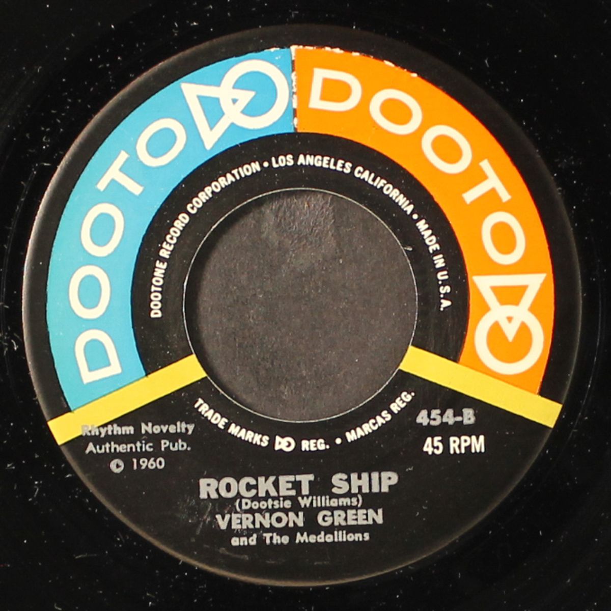 rocket ship / behind the door by VERNON GREEN & MEDALLIONS