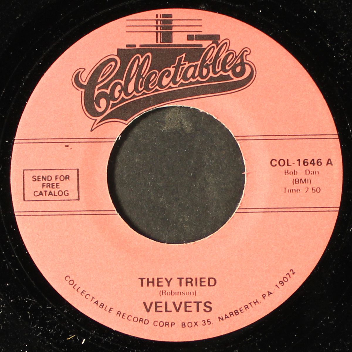 they tried / she's gotta grin by VELVETS