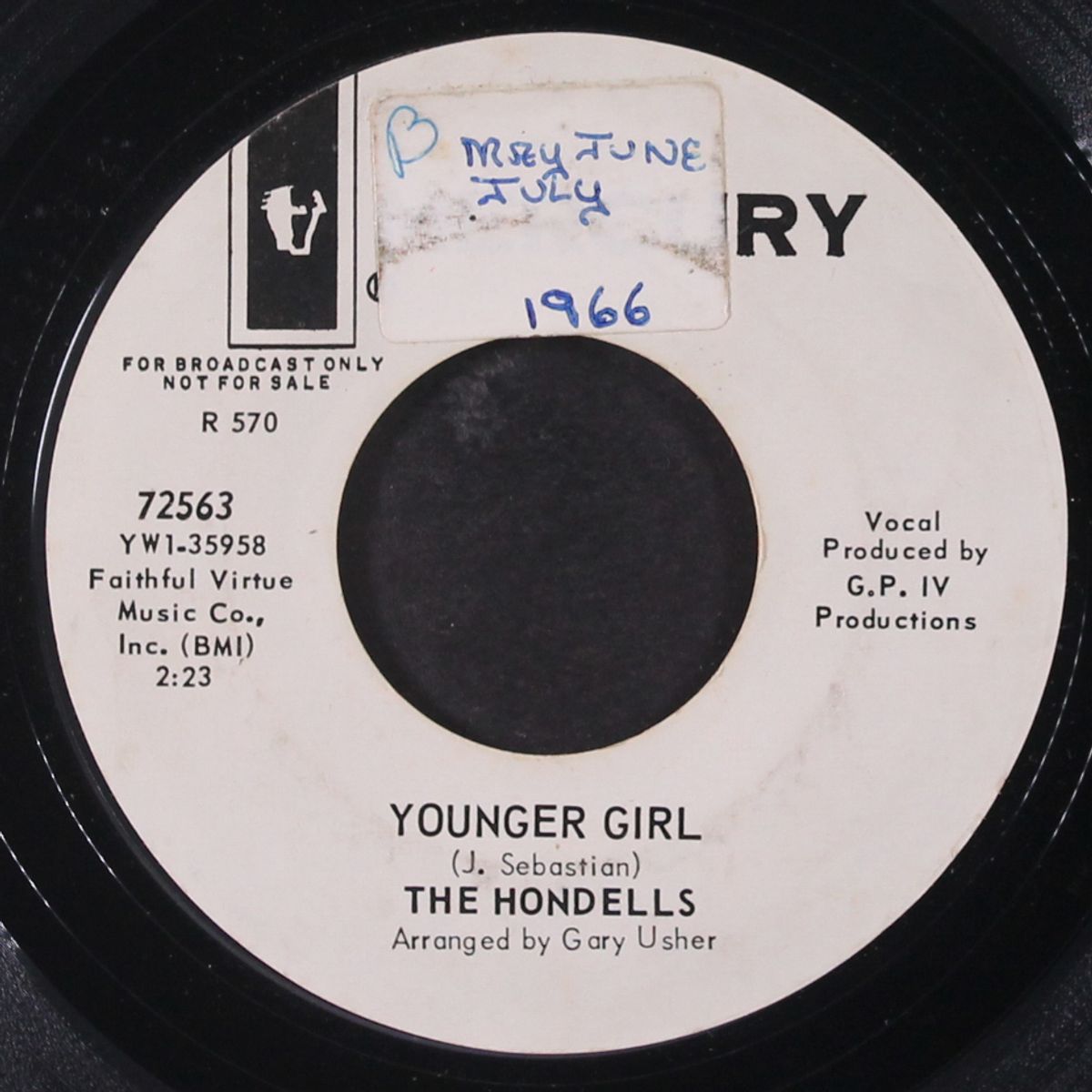 younger girl by HONDELLS