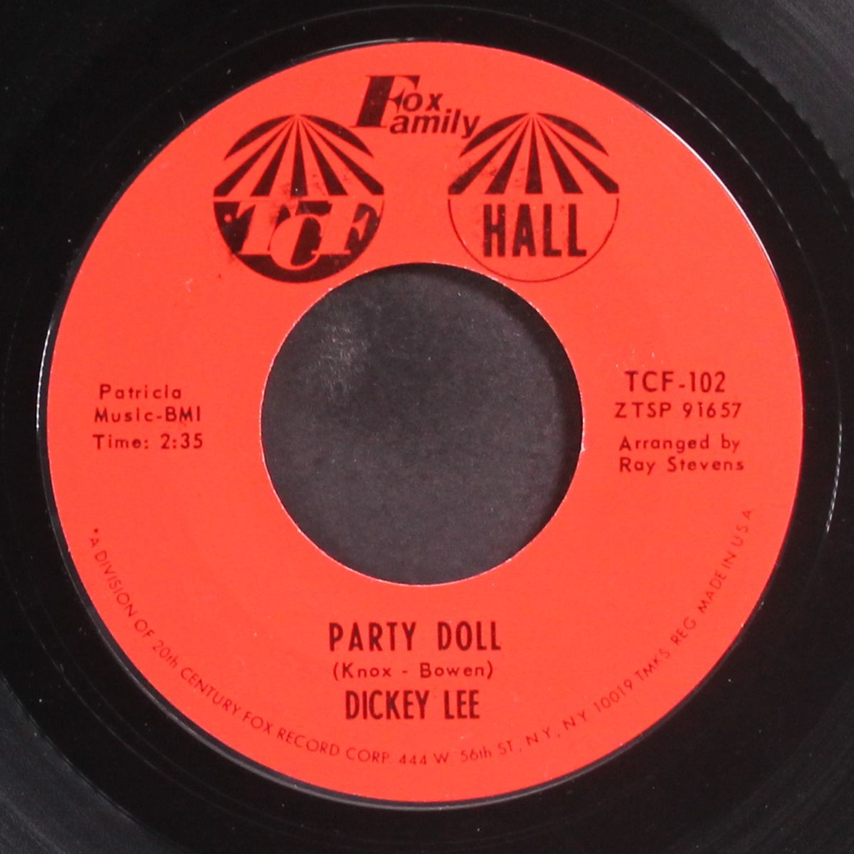 laurie / party doll by DICKEY LEE