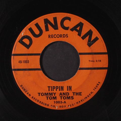 TOMMY & TOM TOMS