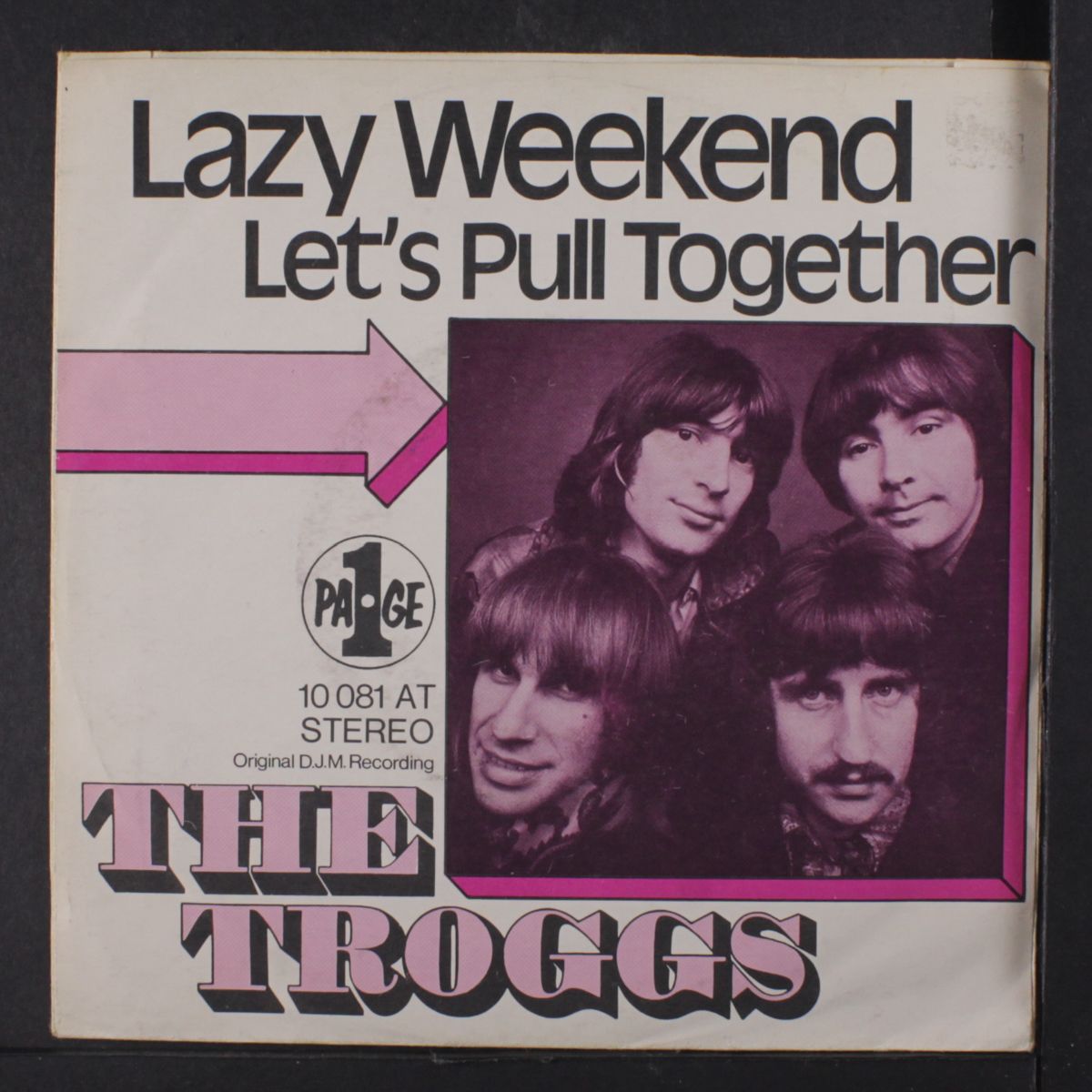 lazy weekend / let's pull together by TROGGS