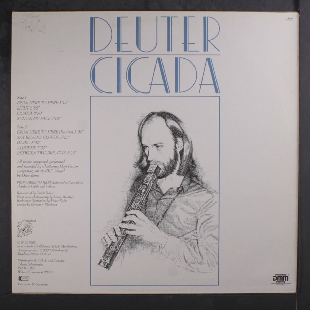 cicada by DEUTER