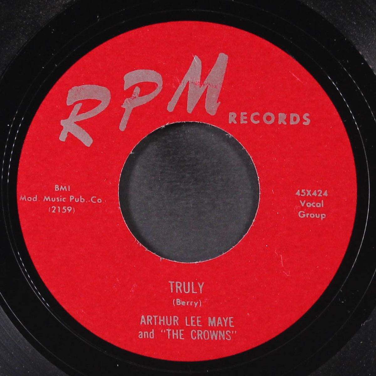 truly / oochie pachie by ARTHUR LEE MAYE & CROWNS