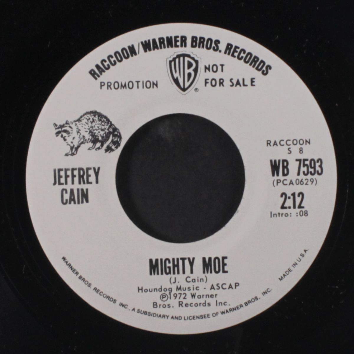whispering thunder / mighty moe by JEFFREY CAIN