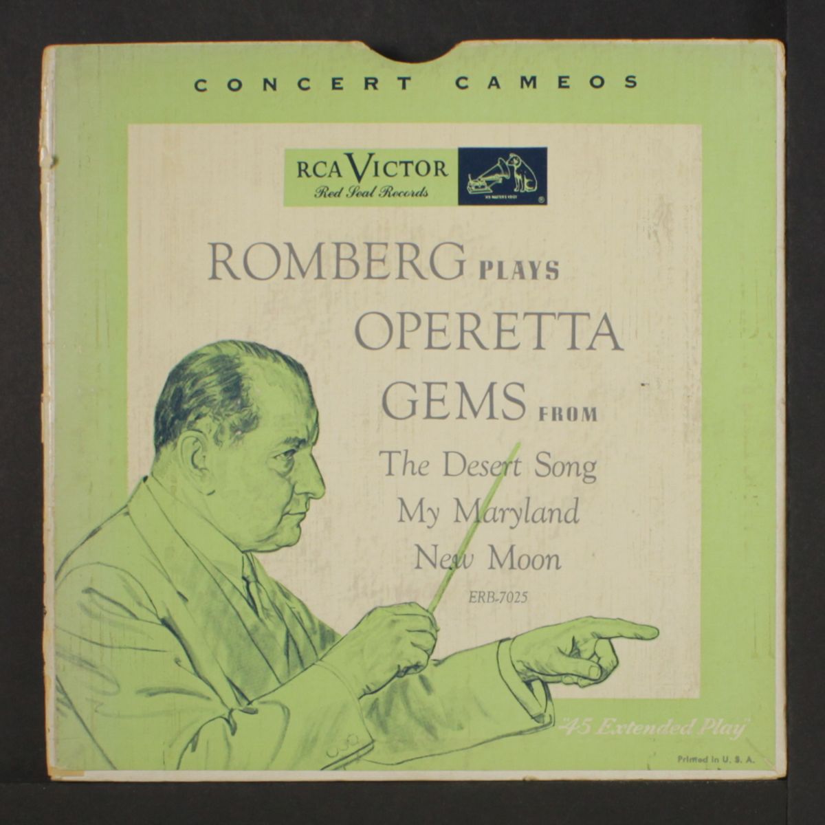 plays operetta gems by SIGMUND ROMBERG