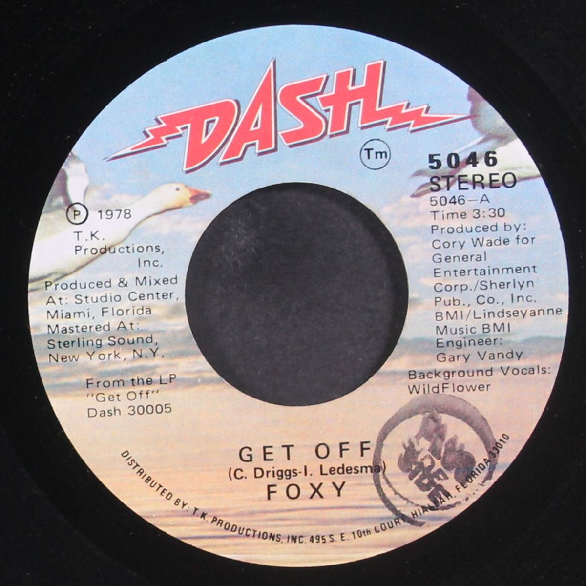 get off / you make me hot by FOXY