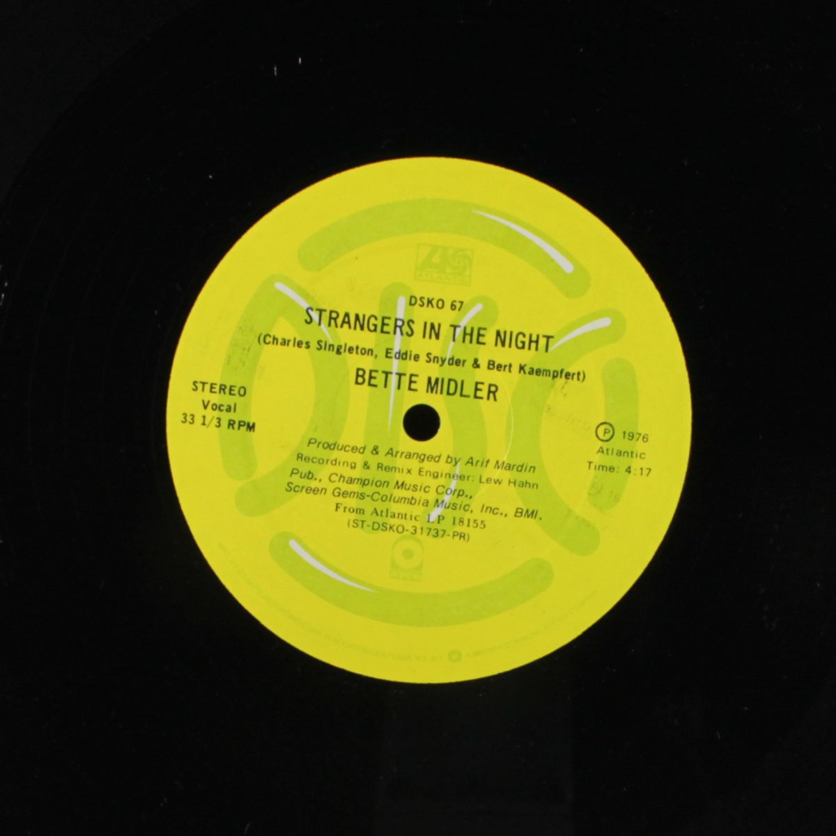 strangers in the night / same by BETTE MIDLER