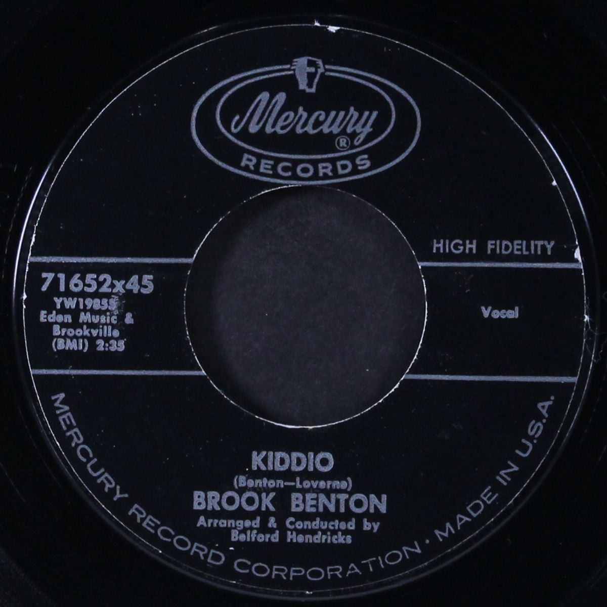 kiddio / the same one by BROOK BENTON