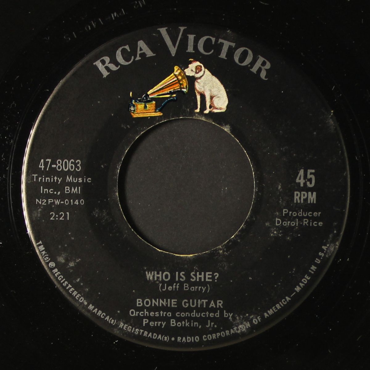 who is she? / broken hearted girl by BONNIE GUITAR