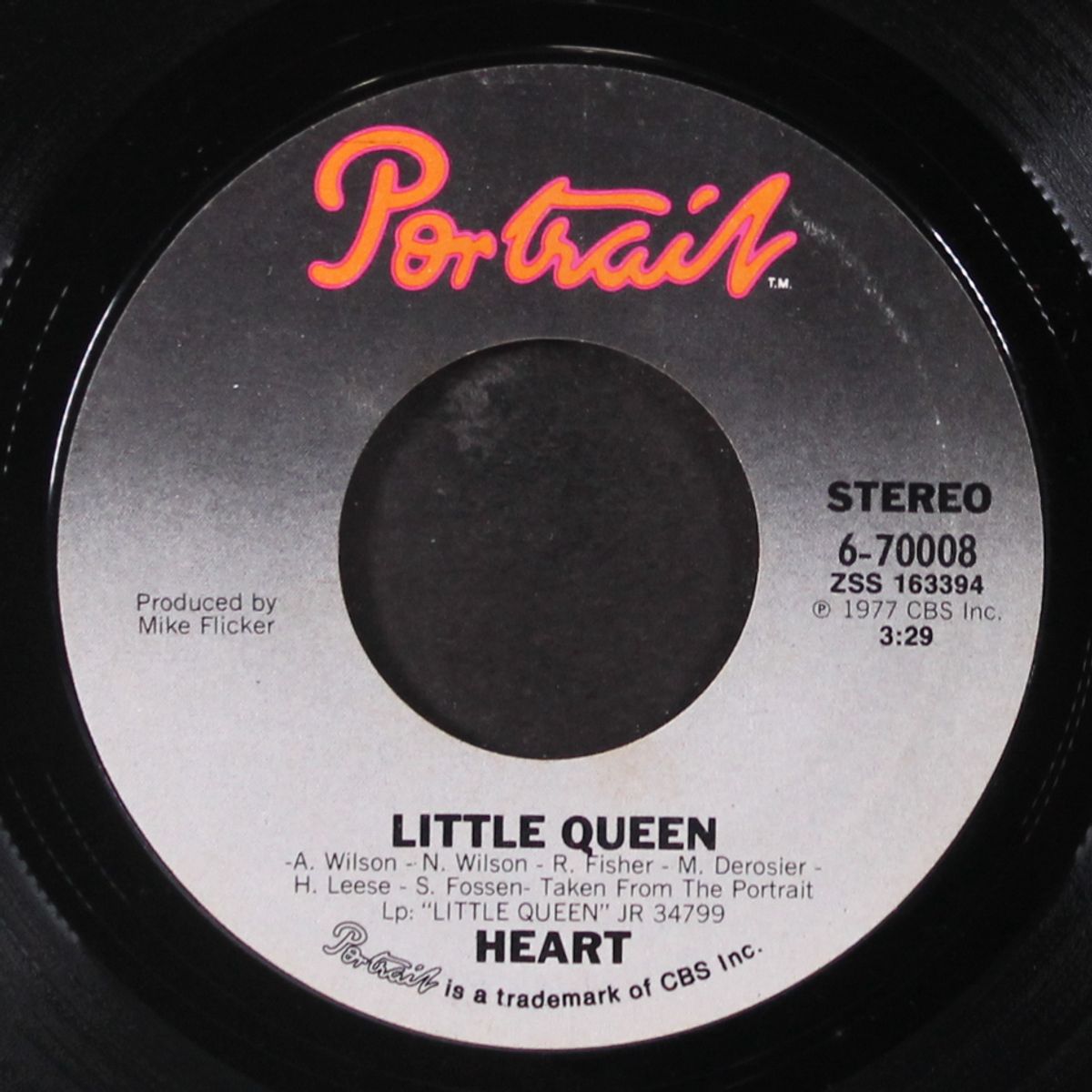 little queen / treat me well by HEART