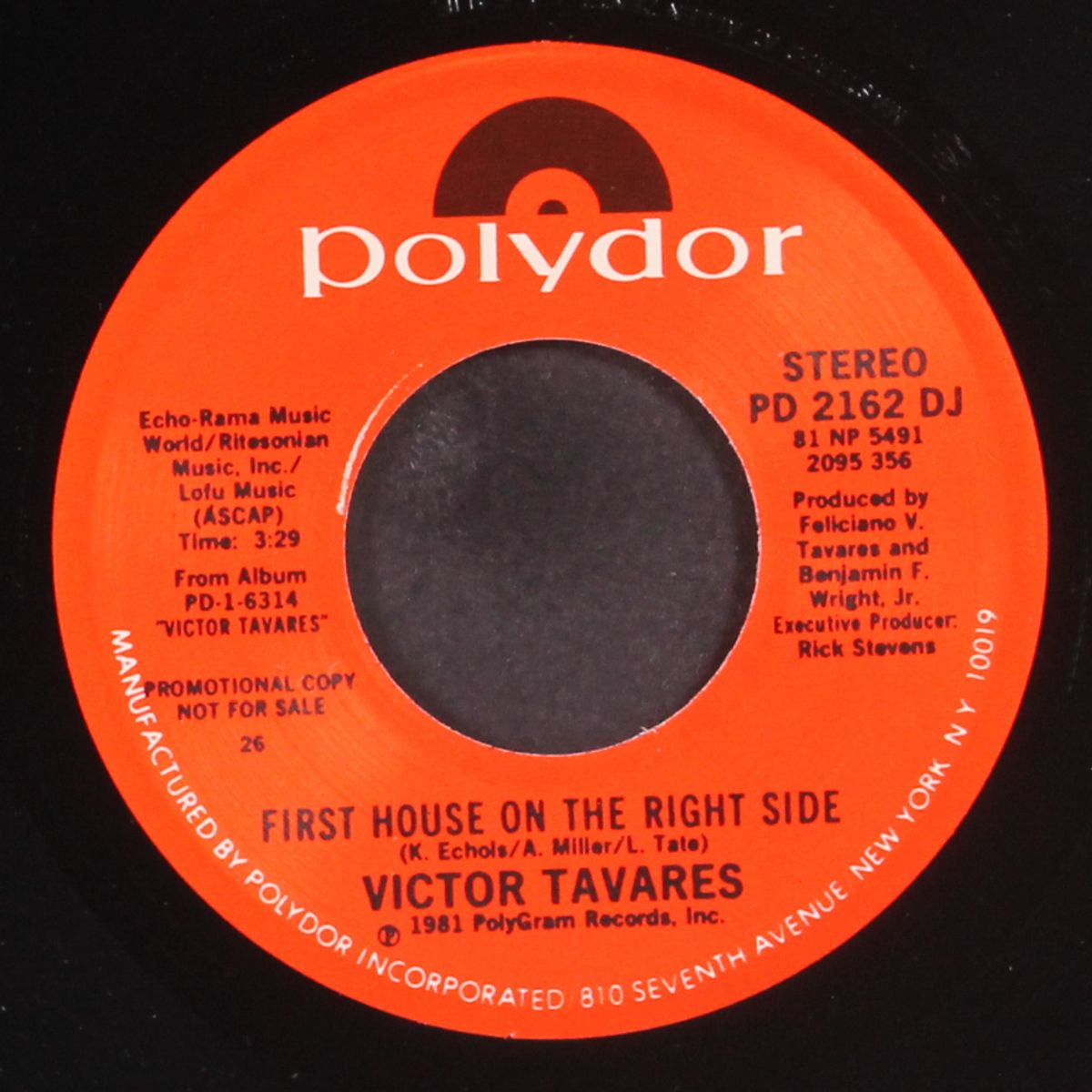 first house on the right side / same by VICTOR TAVARES