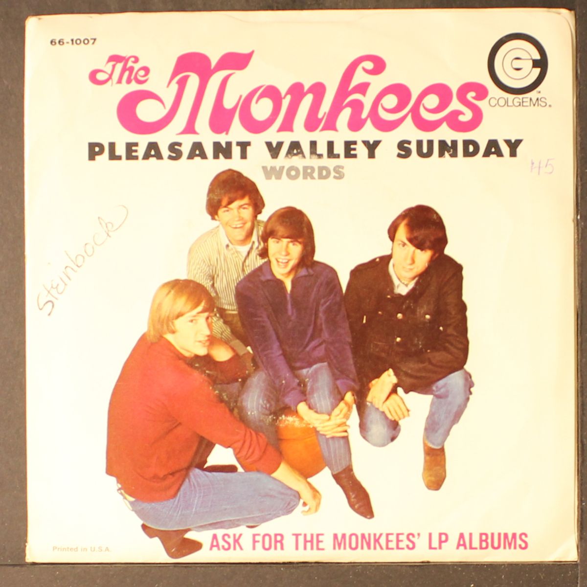 pleasant valley sunday / words by MONKEES