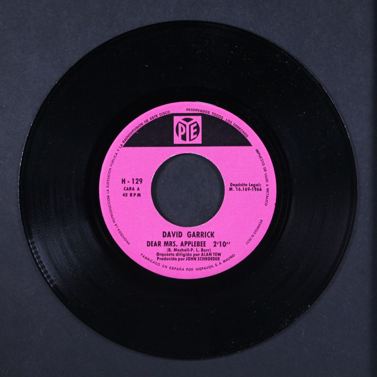 dear mrs. applebee / you're what i'm livin' for by DAVID GARRICK