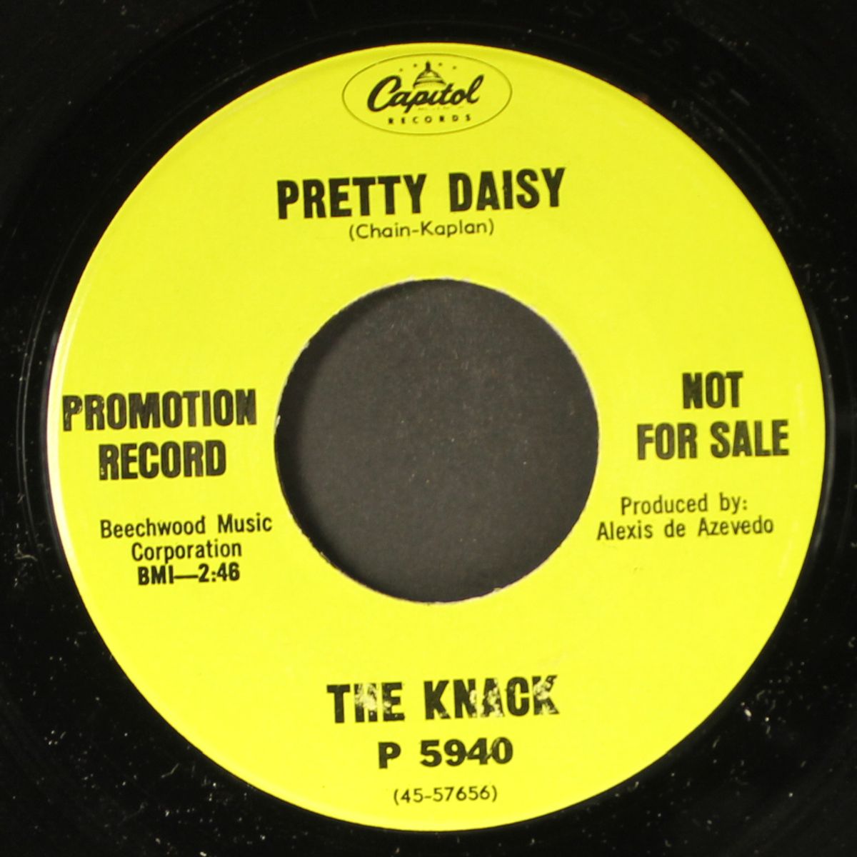pretty daisy / banana man by KNACK
