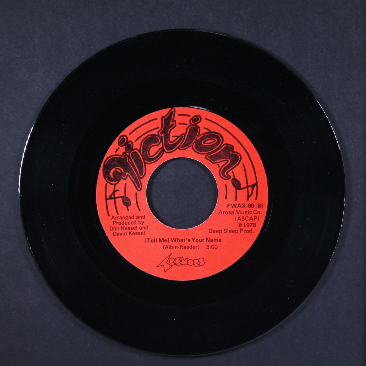 tonite's my nite / what's your name by TREMORS