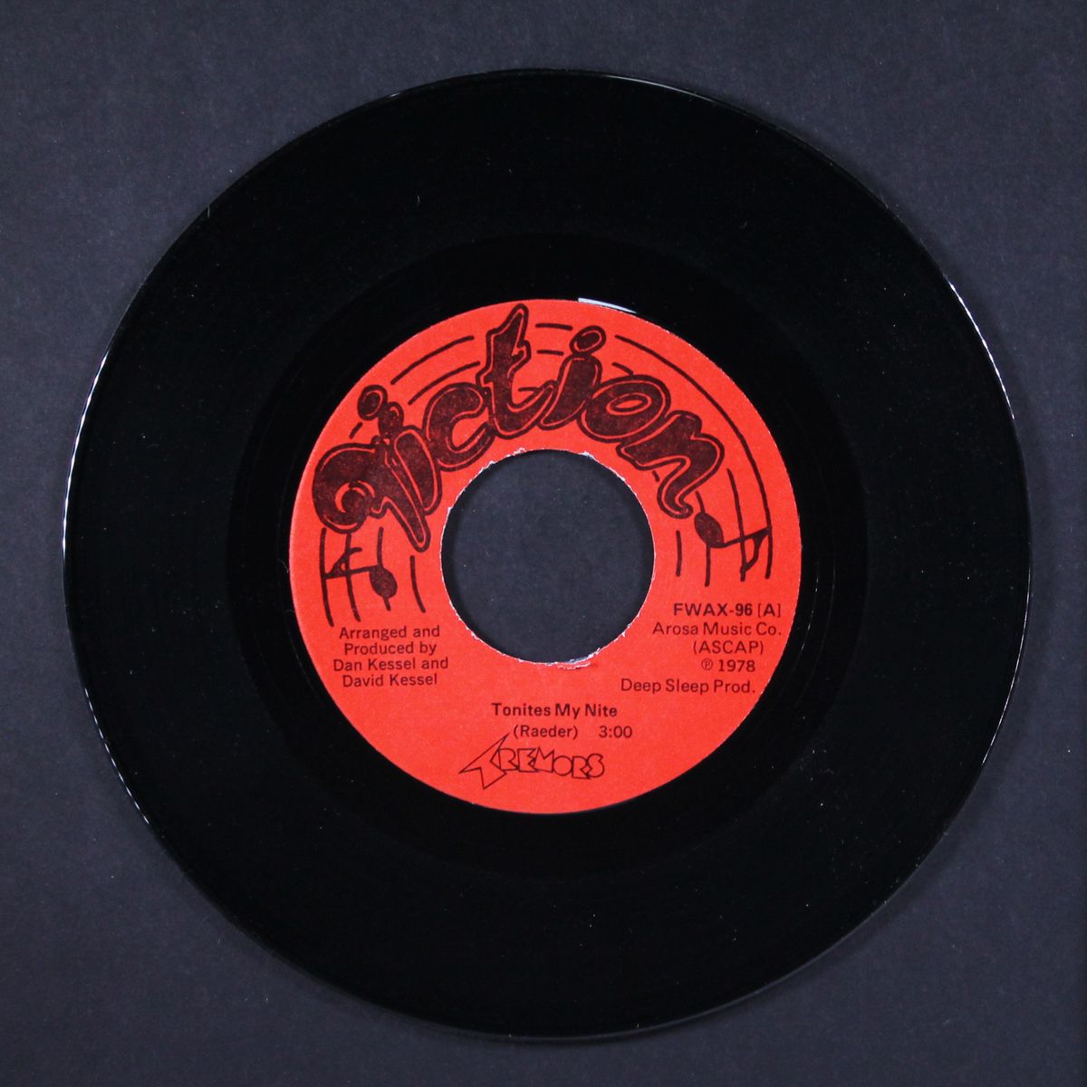 tonite's my nite / what's your name by TREMORS