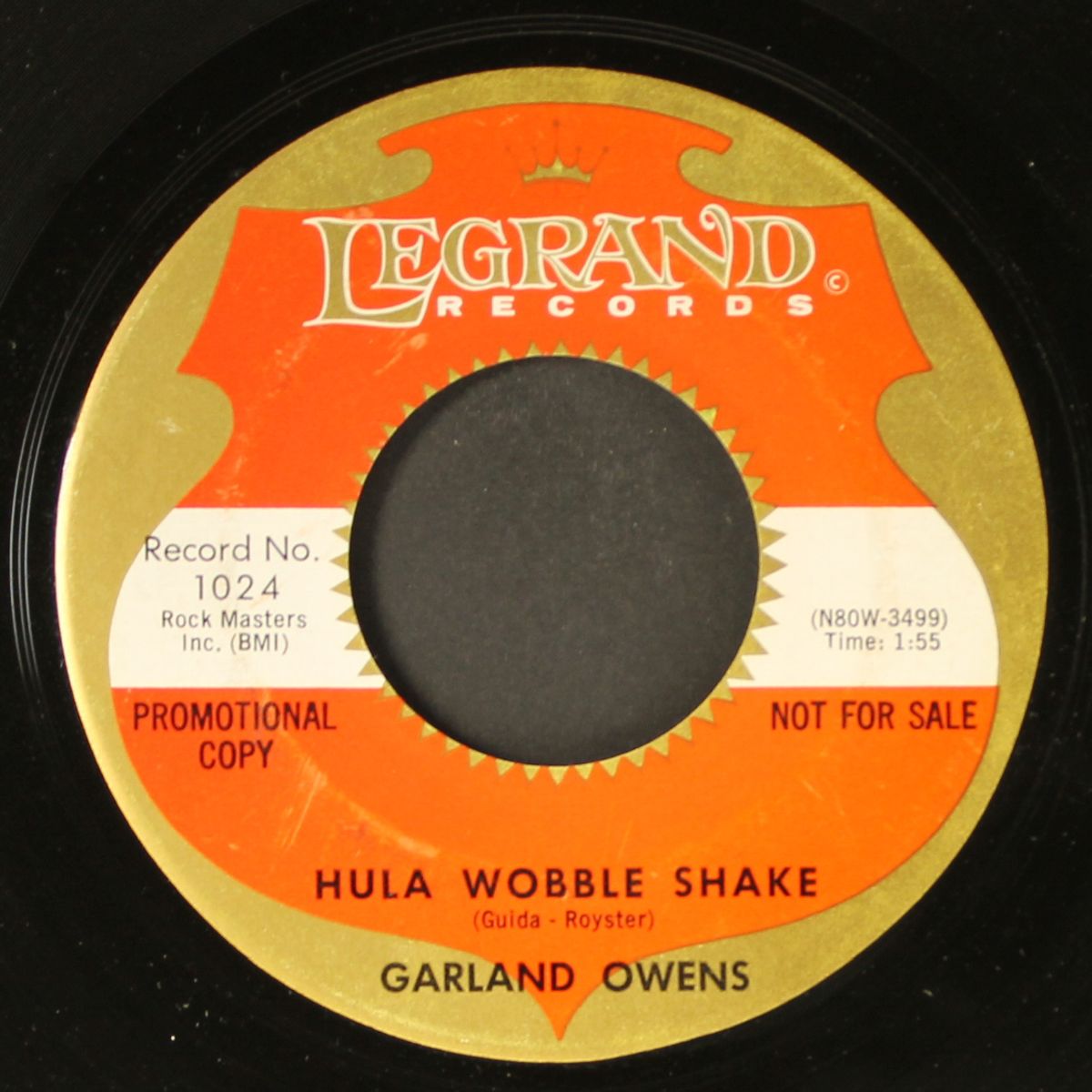 food of love / hula wobble shake by GARLAND OWENS