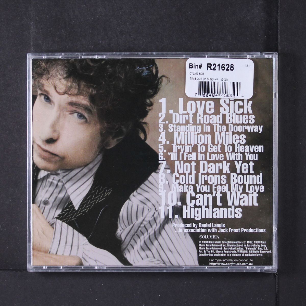time out of mind by BOB DYLAN