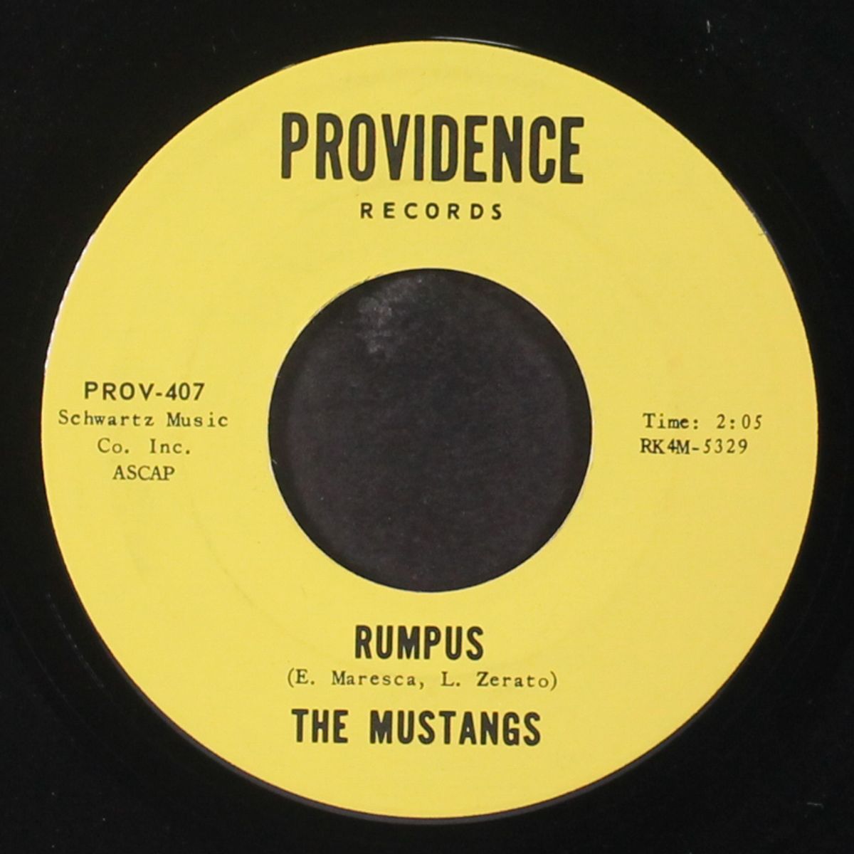 rumpus / topsy 65 by MUSTANGS