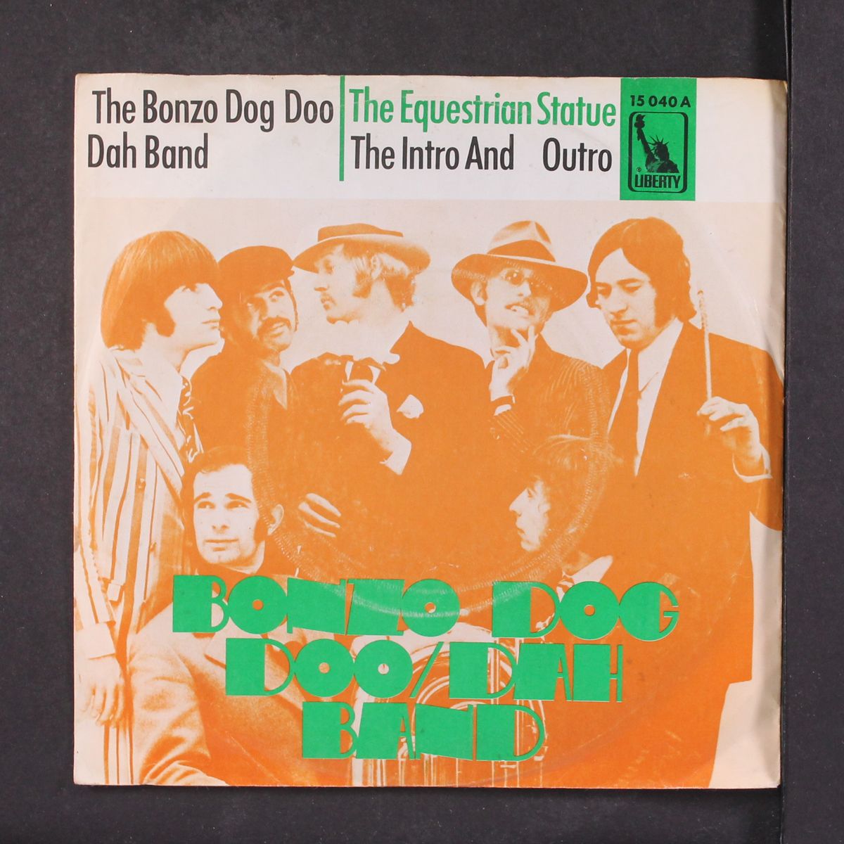 the equestrian statue / the intro & the outro by BONZO DOG DOO DAH BAND