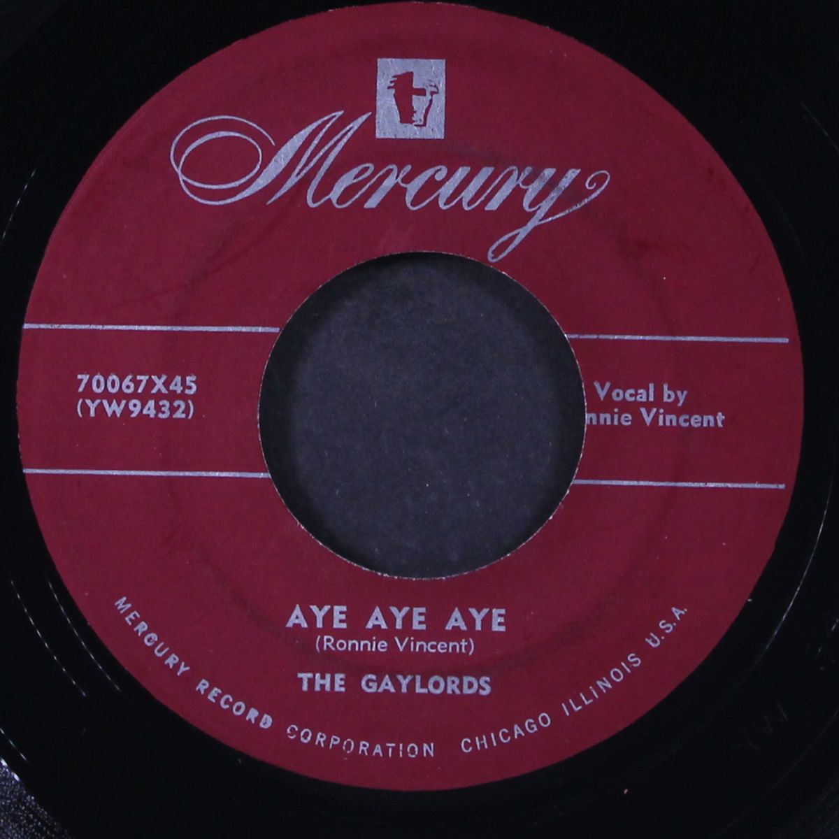 tell me you're mine / aye aye aye by GAYLORDS