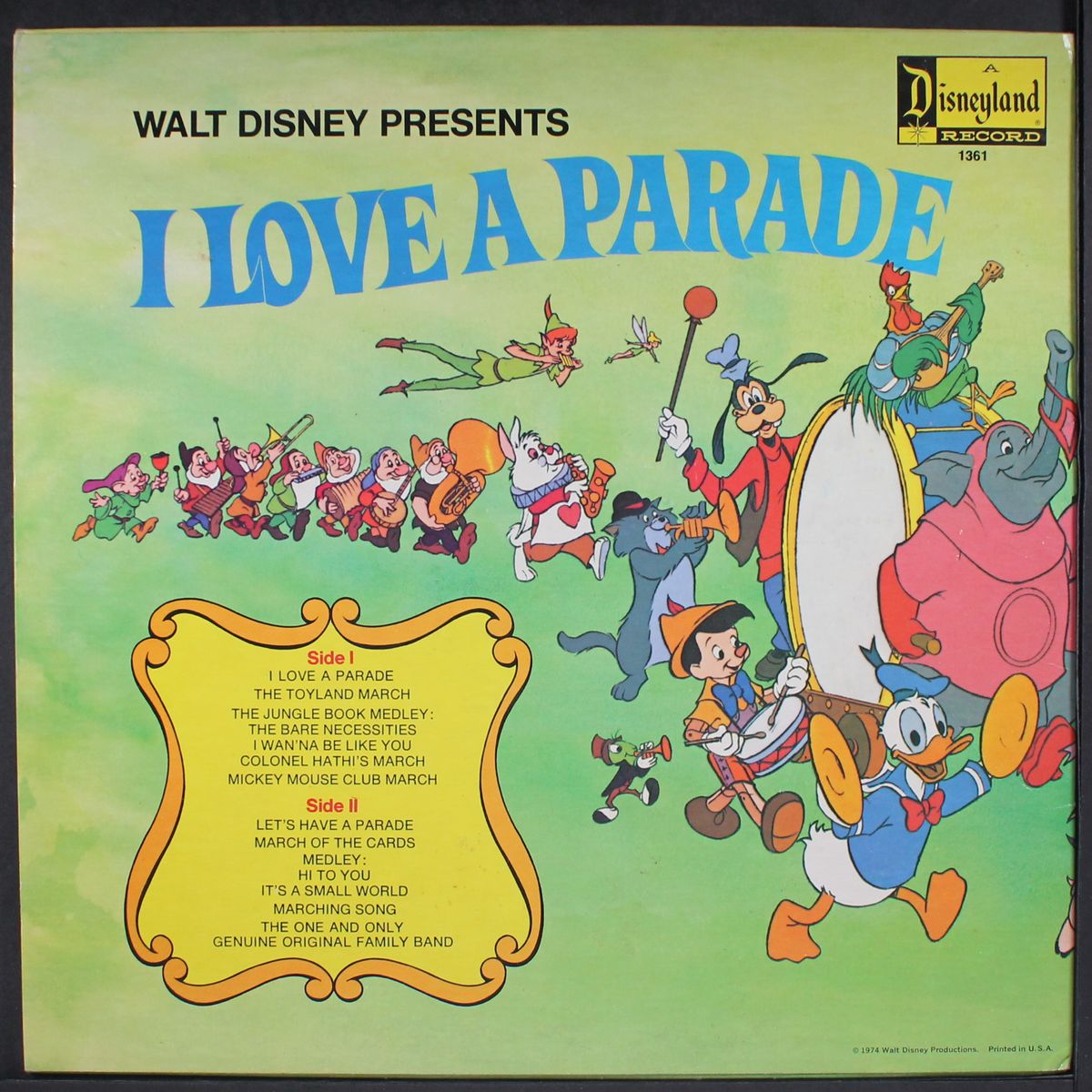 i love a parade by WALT DISNEY
