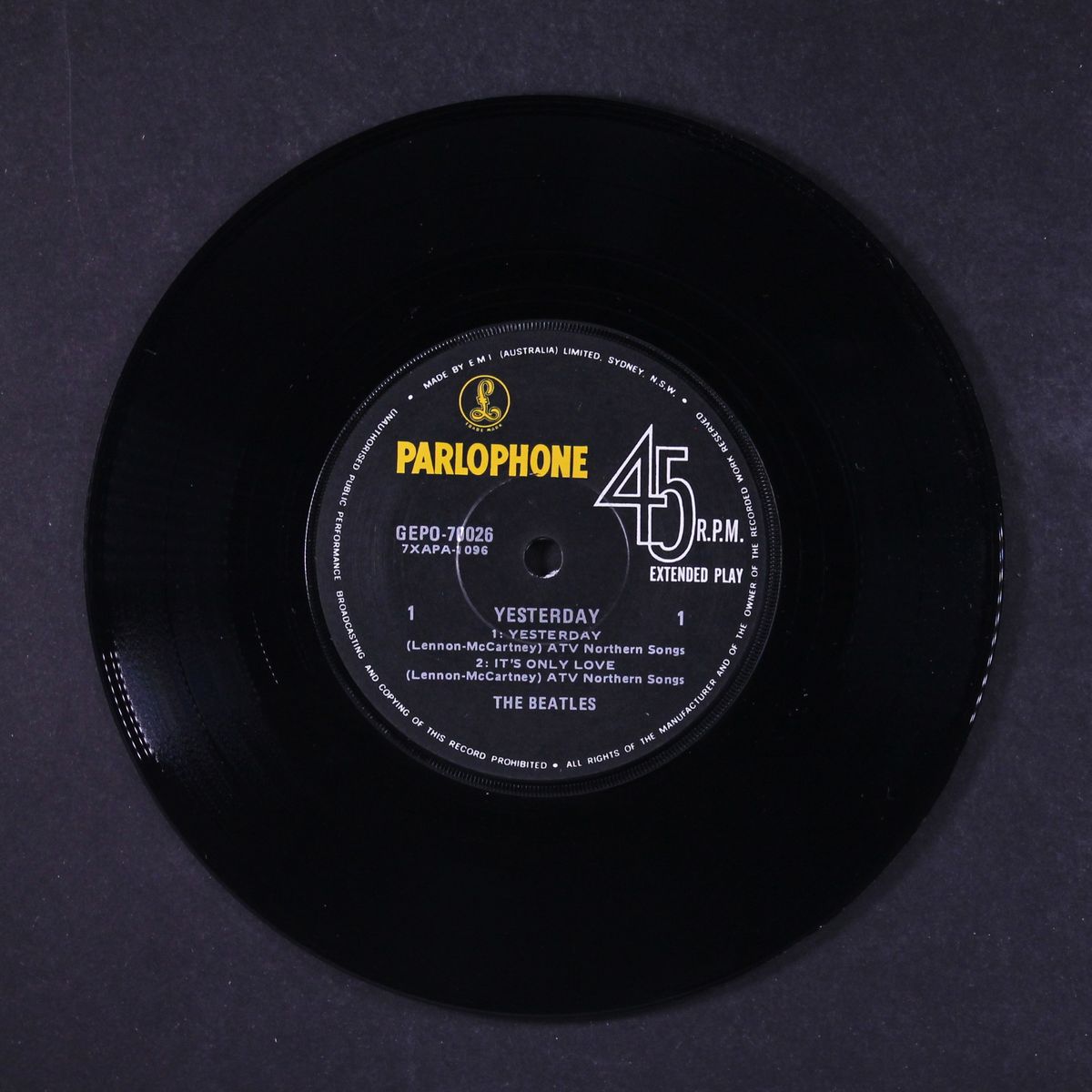 yesterday +3 by BEATLES