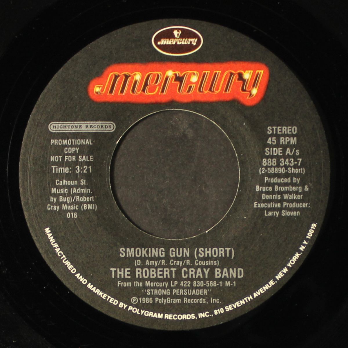 smoking gun / short by ROBERT CRAY