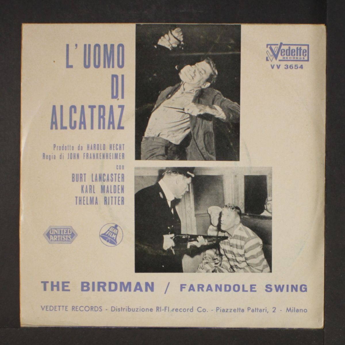l'uomo di alcatraz by ARMANDO SCIASCIA