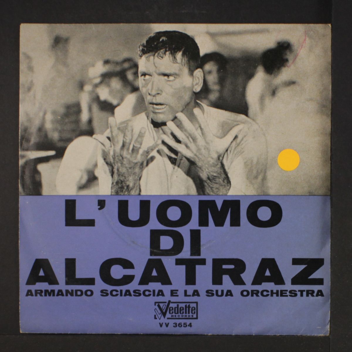 l'uomo di alcatraz by ARMANDO SCIASCIA