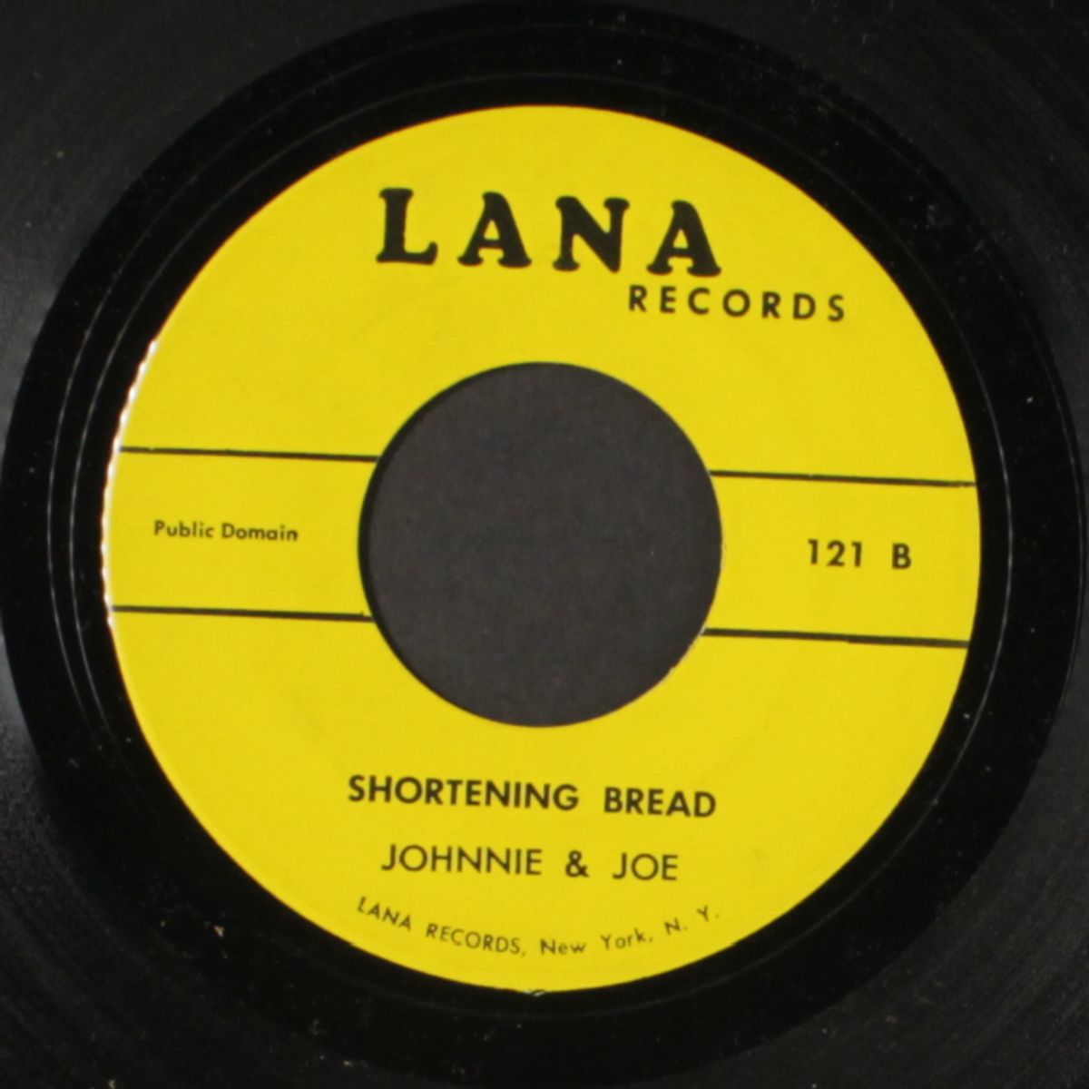over the mountain across the sea / shortening bread by JOHNNIE & JOE