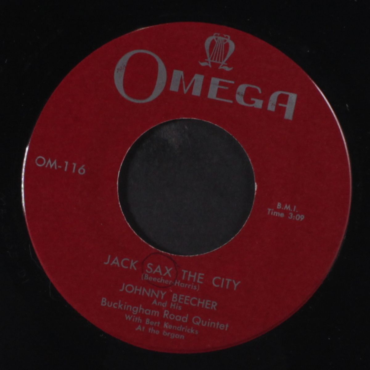sax in the city / sax fifth avenue by JOHNNY BEECHER