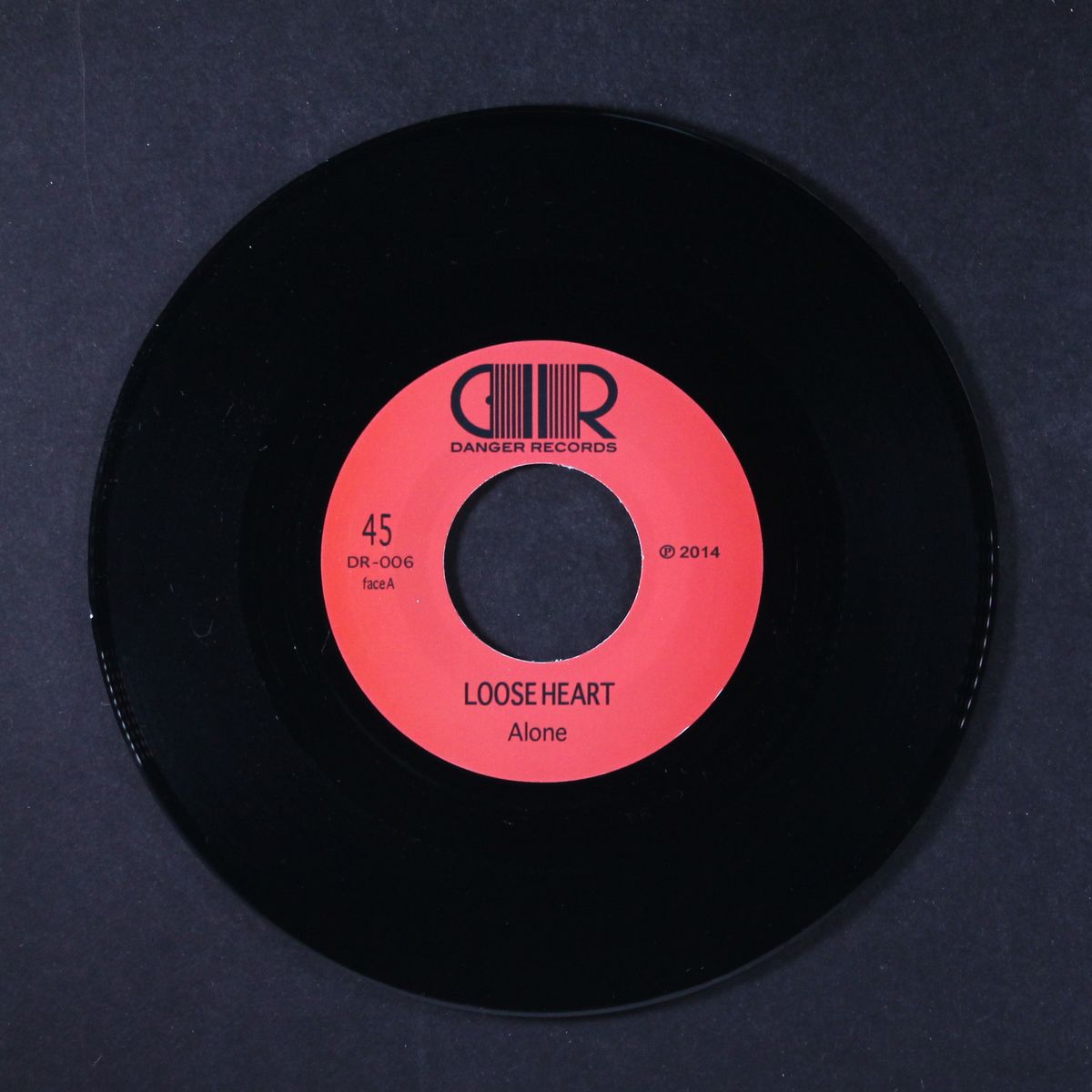 alone / hot as a gun, 1000 dreams by LOOSE HEART