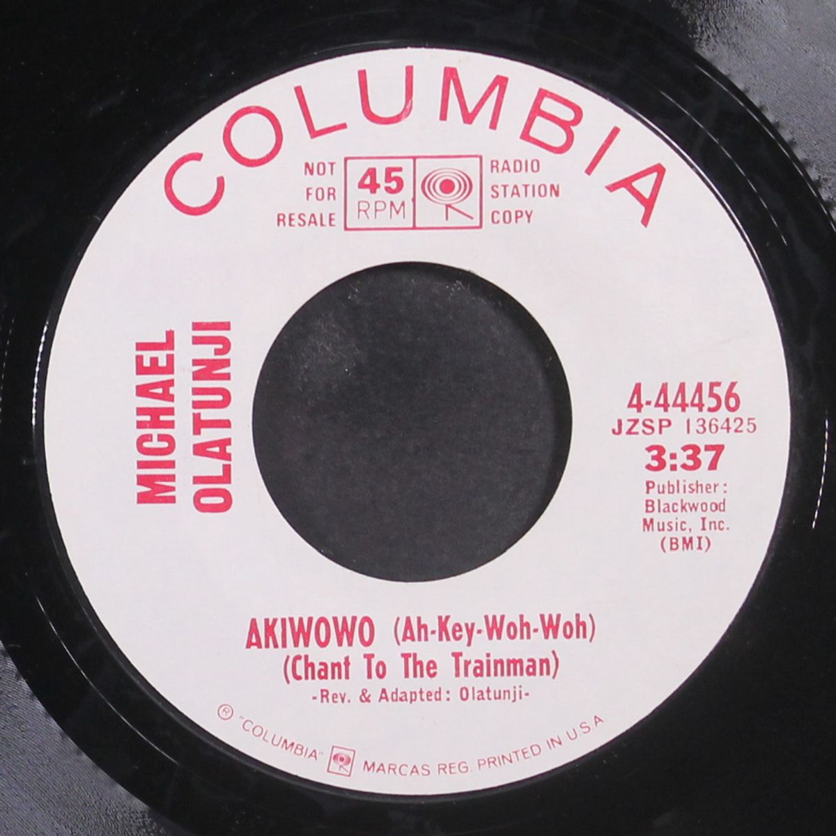 akiwowo / gin-go-lo-ba by MICHAEL OLATUNJI