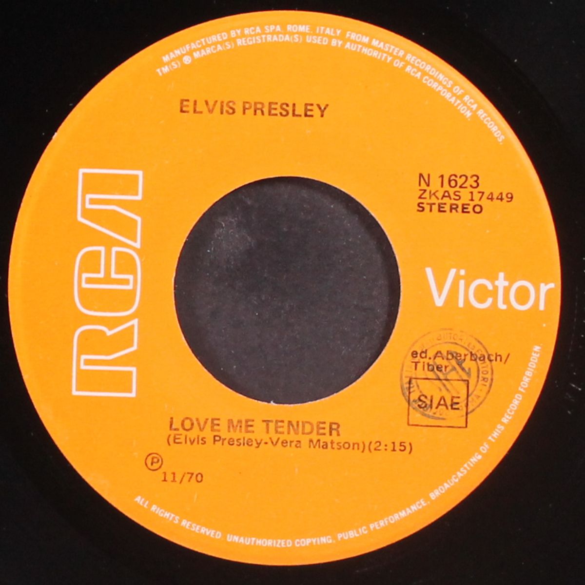 jailhouse rock / love me tender by ELVIS PRESLEY