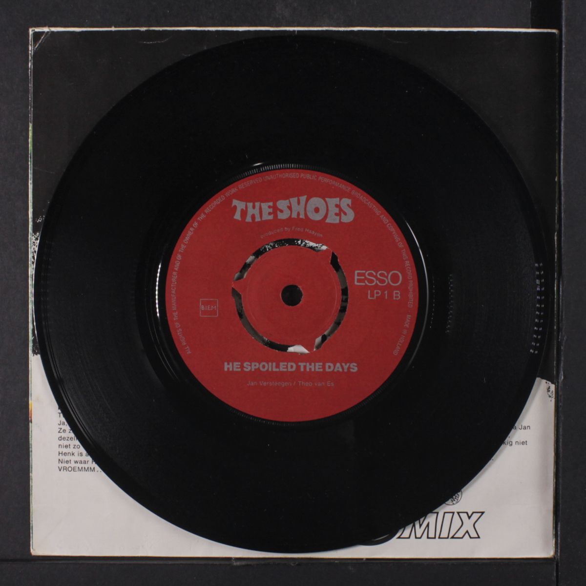 tank esso mix / he spoiled the days by SHOES