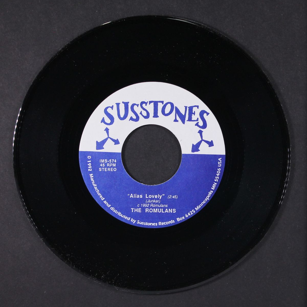 alias lovely / in the corner of your room by ROMULANS