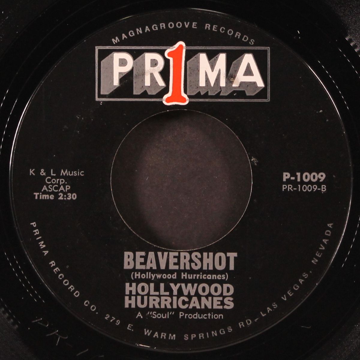 have love will travel / beavershot by HOLLYWOOD HURRICANES