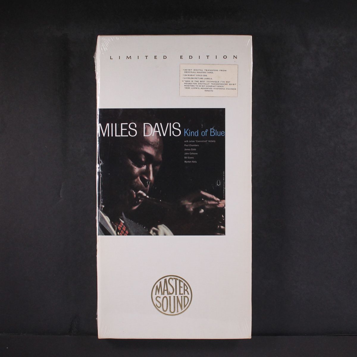 kind of blue by MILES DAVIS