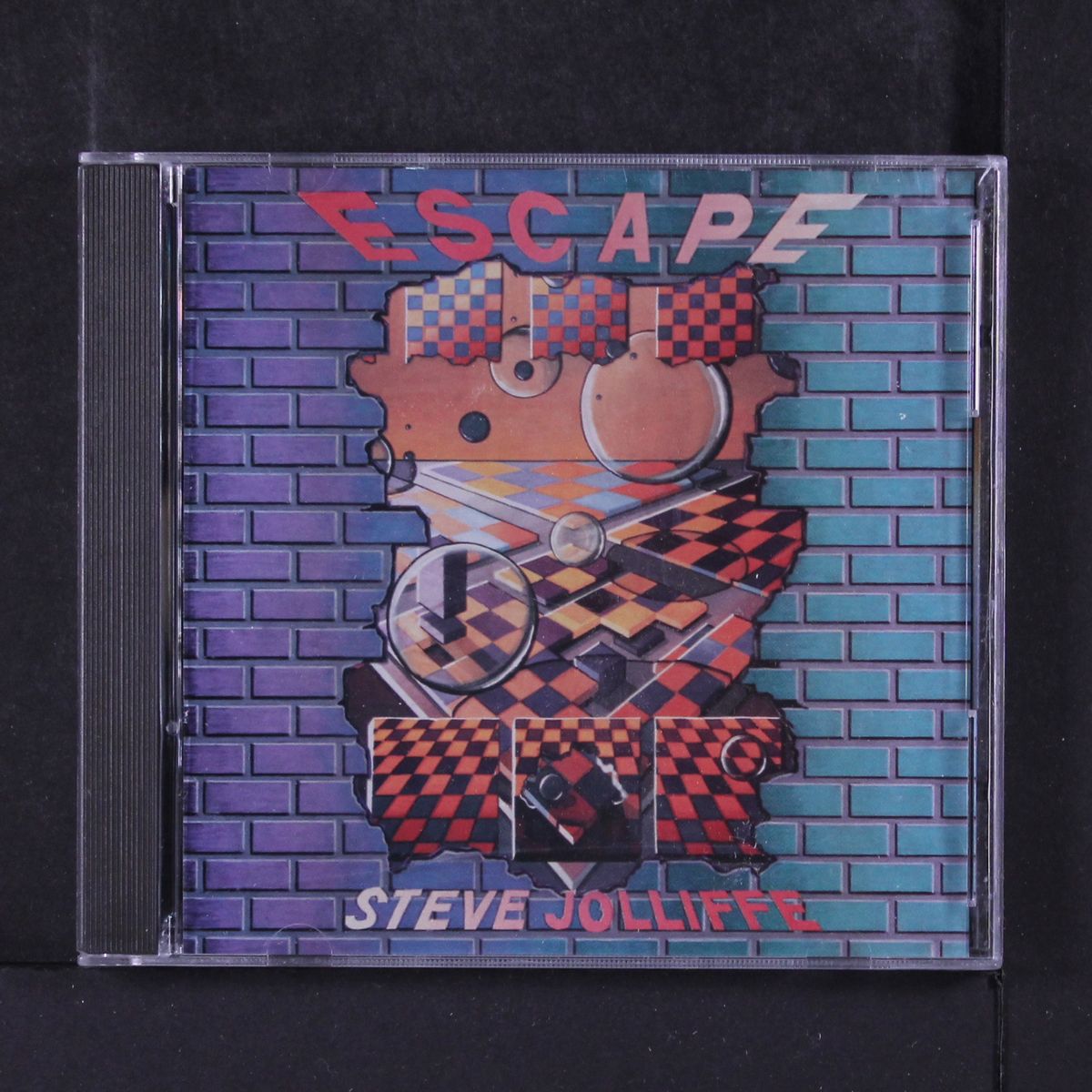 escape by STEVE JOLLIFFE