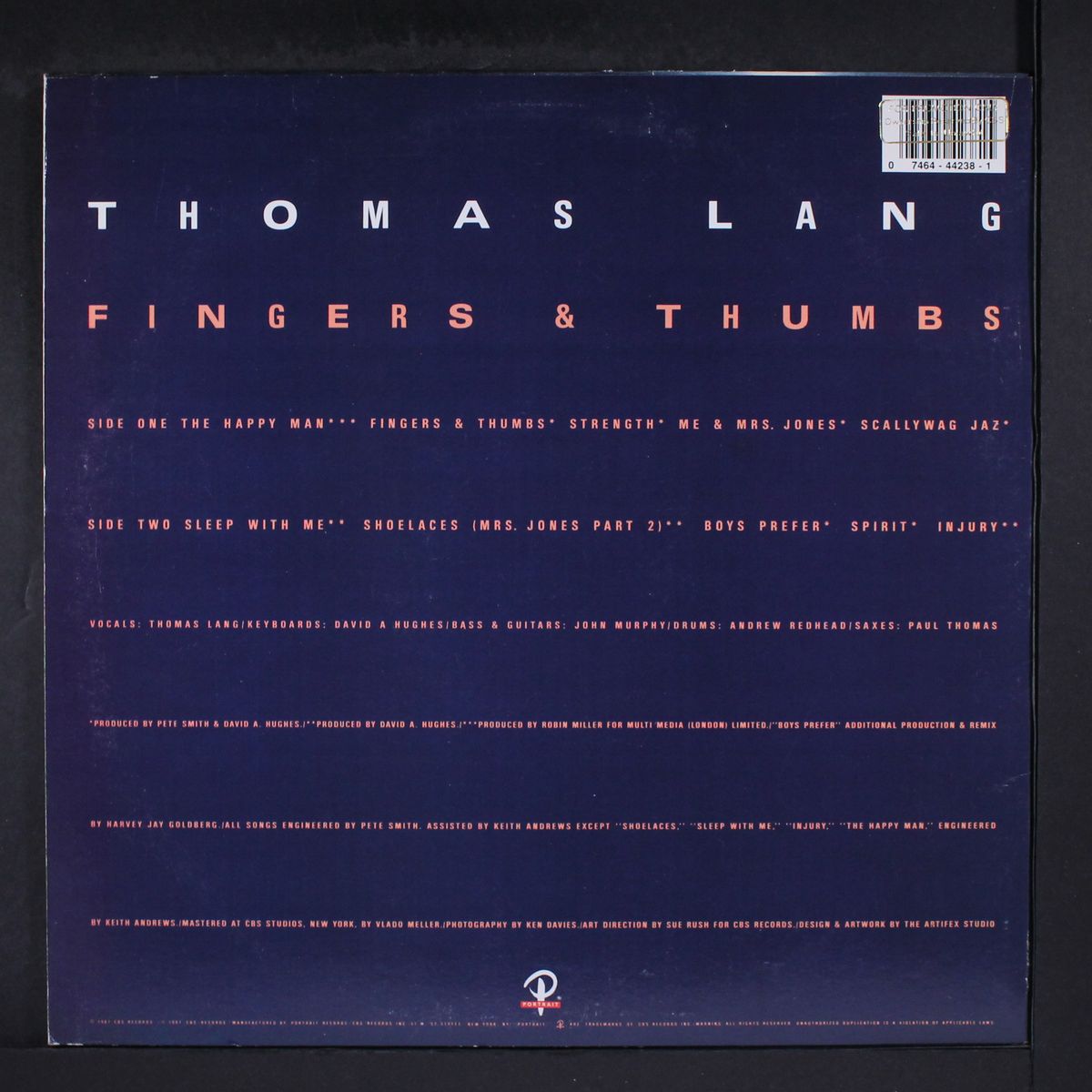 fingers & thumbs by THOMAS LANG