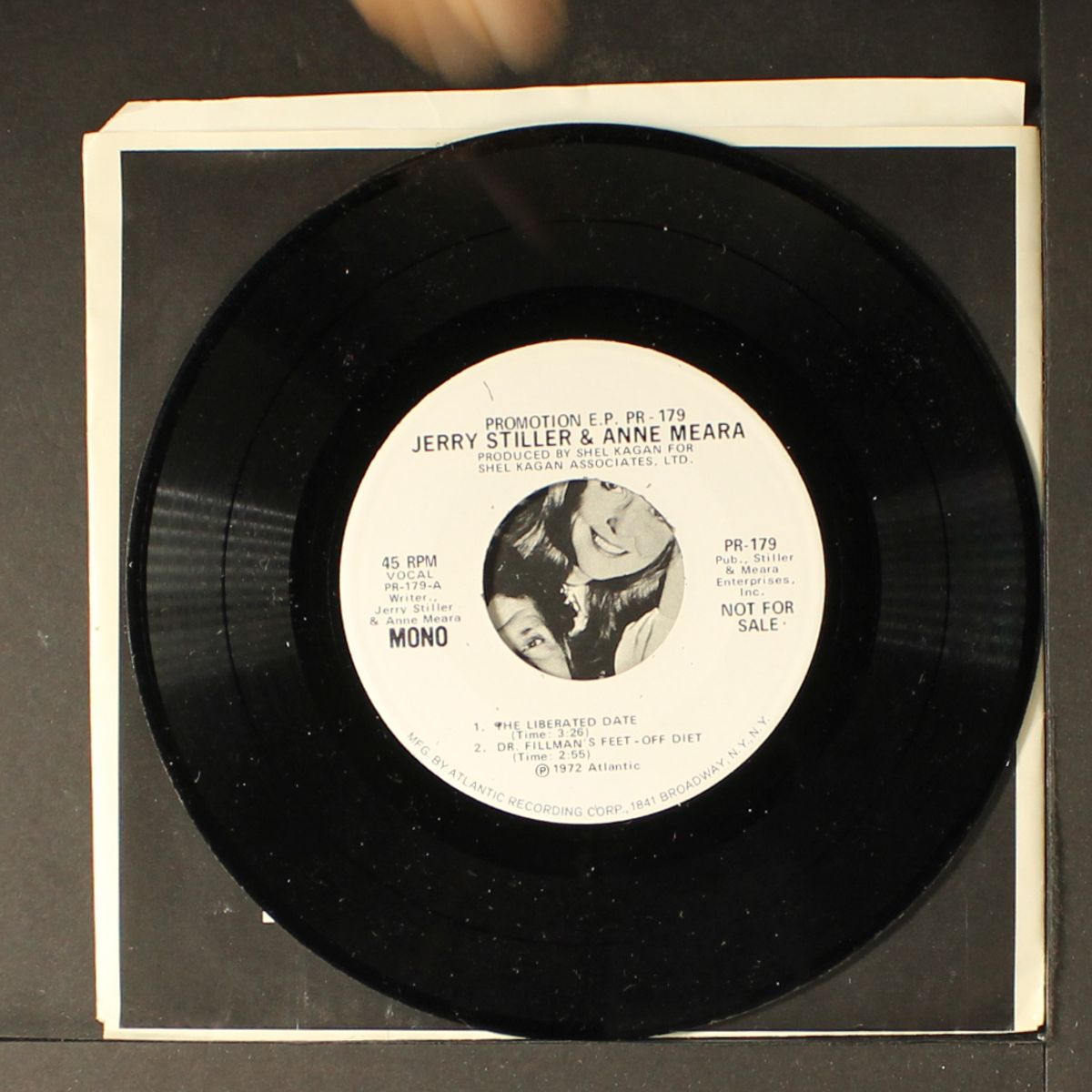 laugh when you like (escerpts) by JERRY STILLER & ANNE MEARA