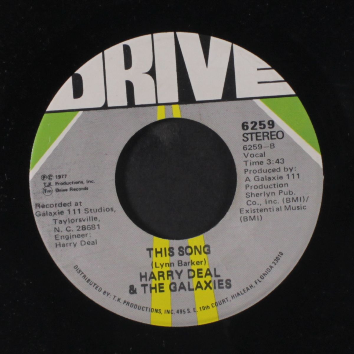 uh huh / this song by HARRY DEAL & GALAXIES