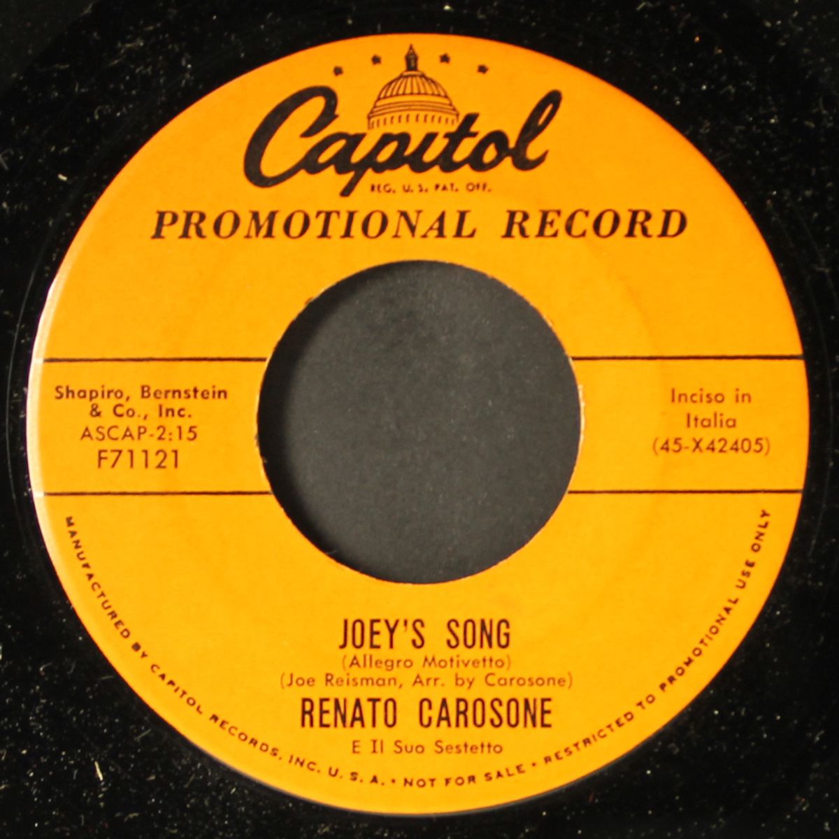 joey's song / 'o russo e 'a rossa by RENATO CAROSONE