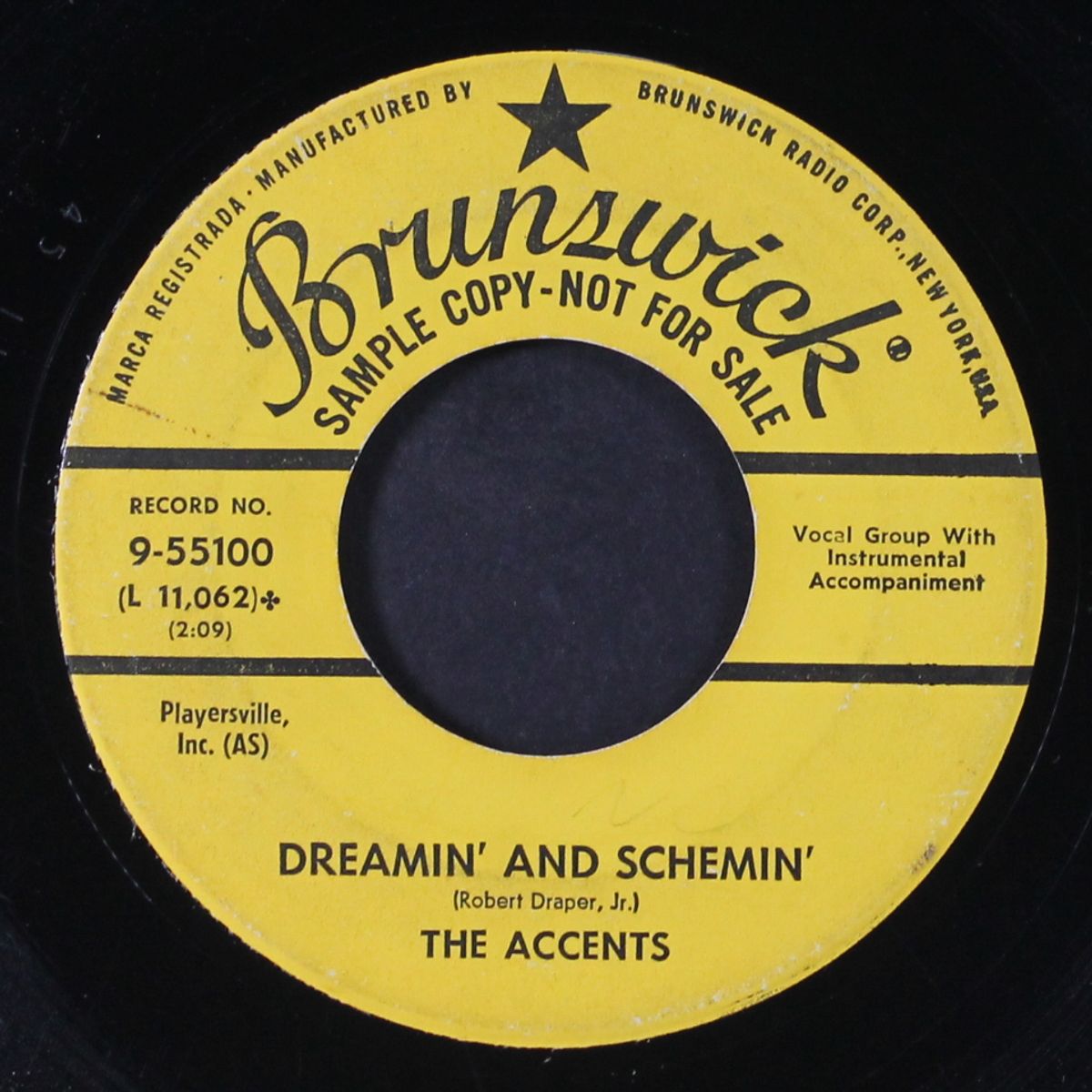 wiggle, wiggle / dreamin' and schemin' by ACCENTS